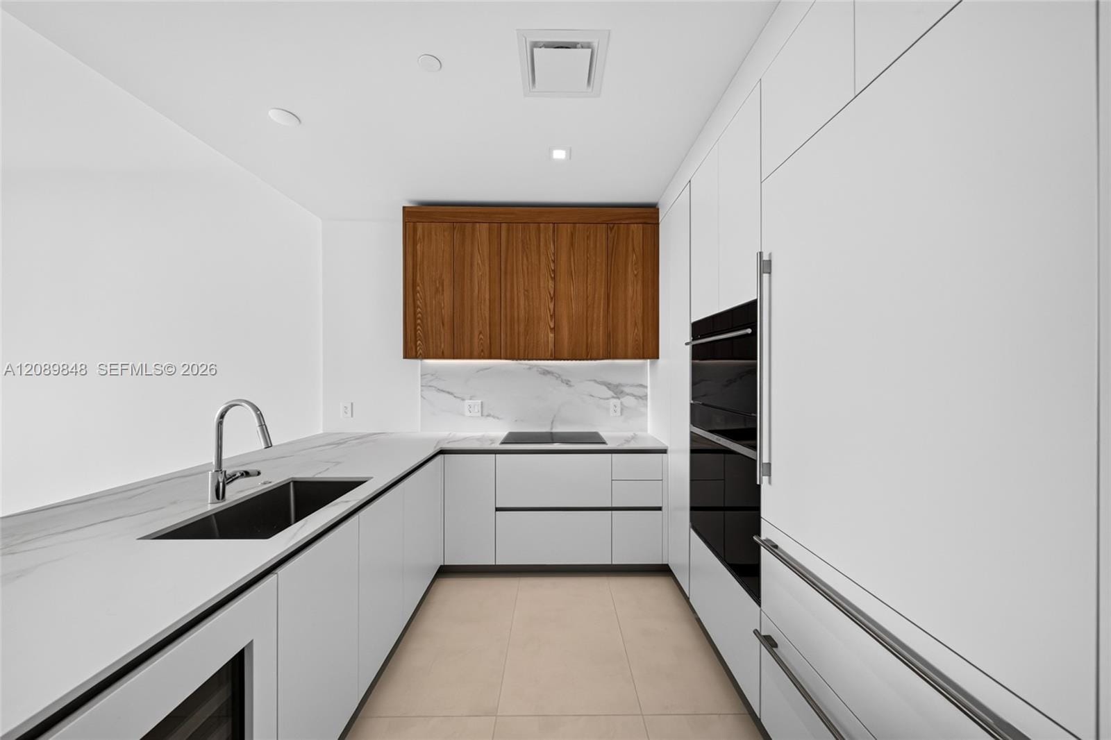 1400 Biscayne Boulevard 705 — photo 4