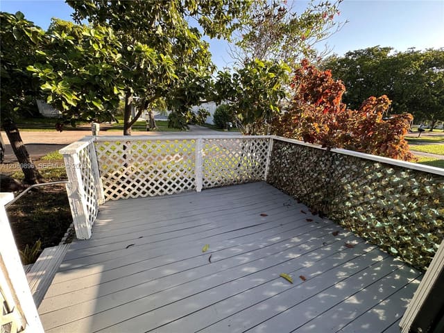 3028 SW 50th Street, Dania Beach, FL 33312