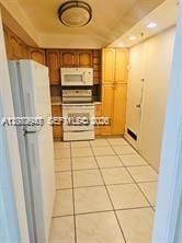 400 Kings Point Drive 1624 — photo 6