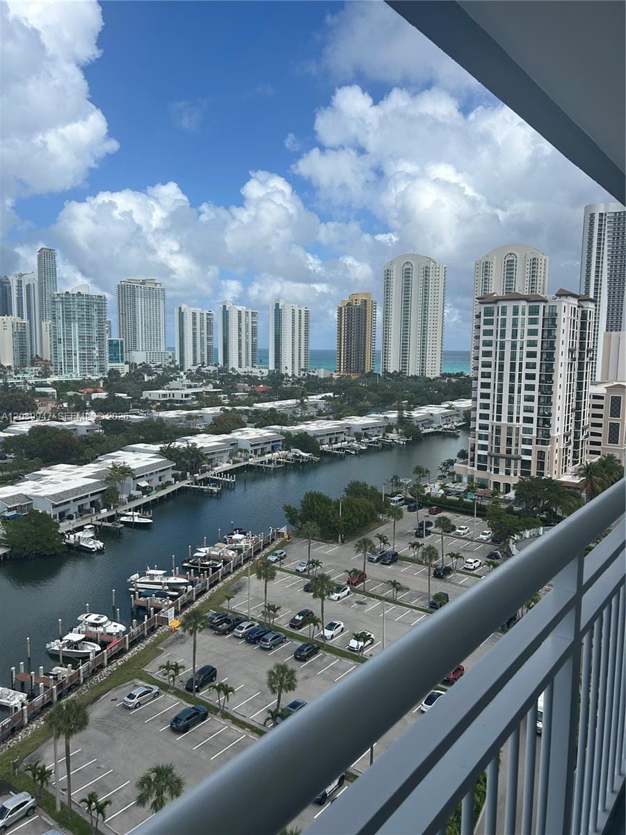 400 Kings Point Drive 1624