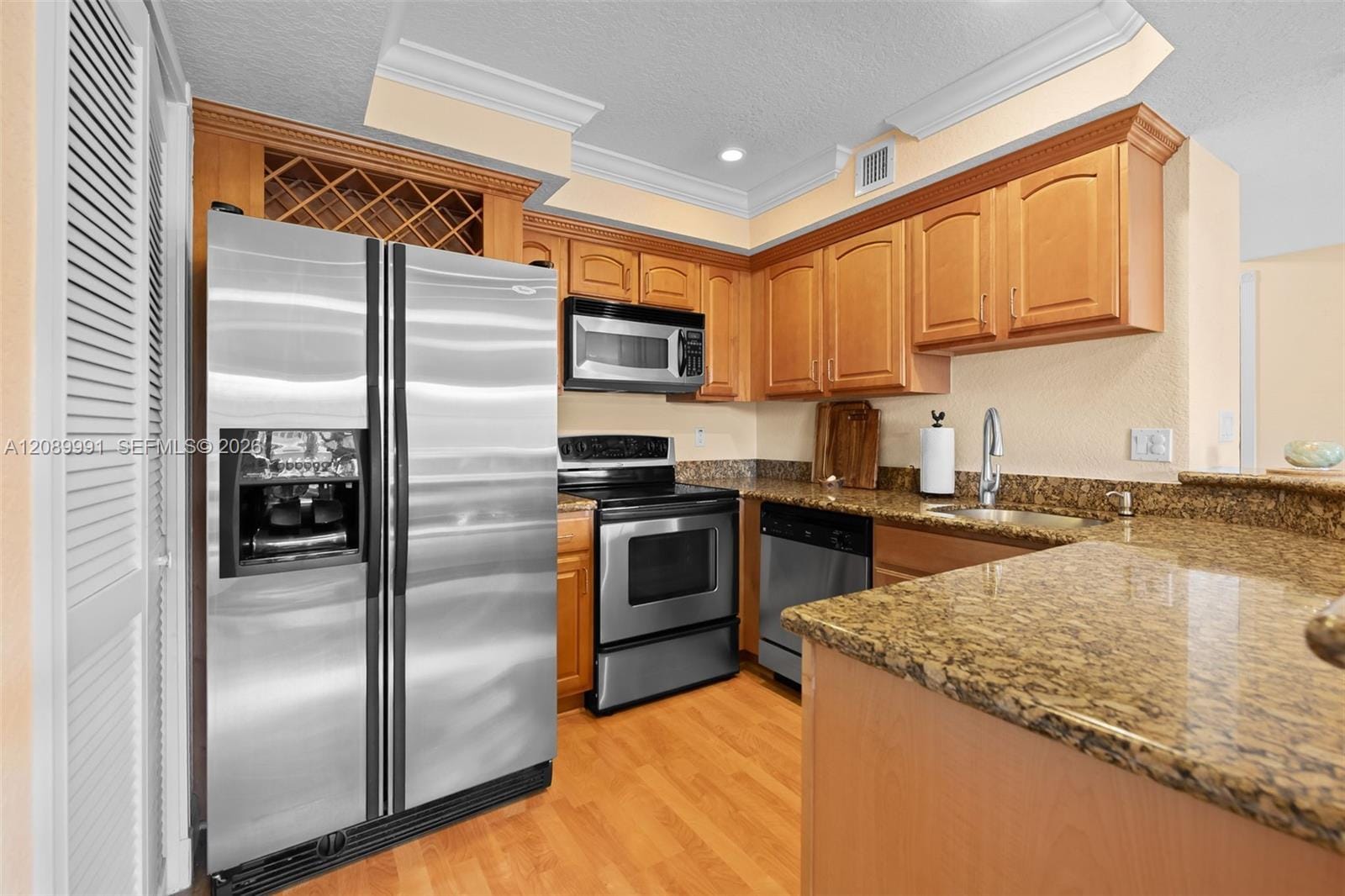 150 NE 15th Avenue 350 — photo 7
