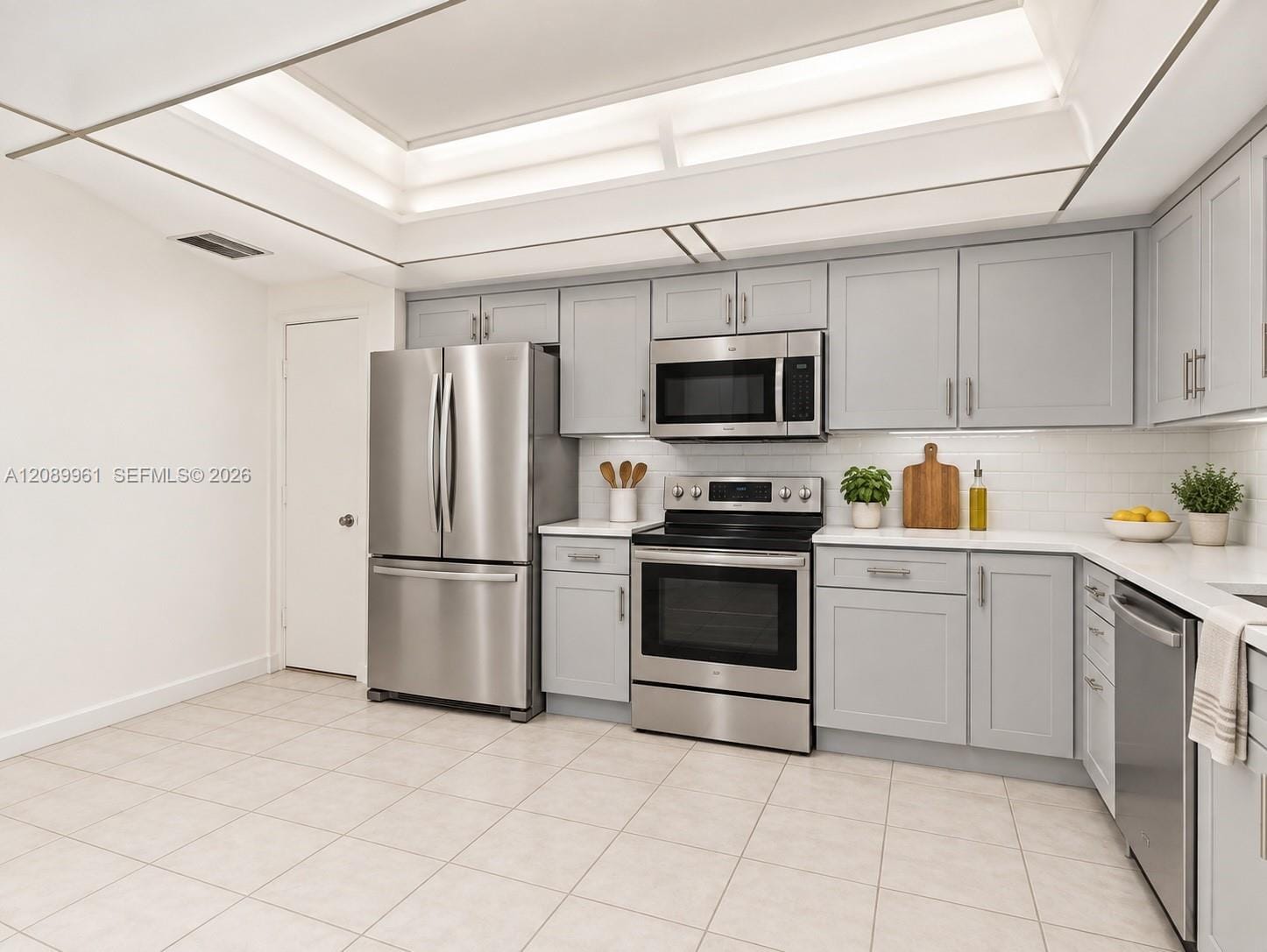 2150 Sans Souci Boulevard C402, North Miami, FL 33181 photo 13