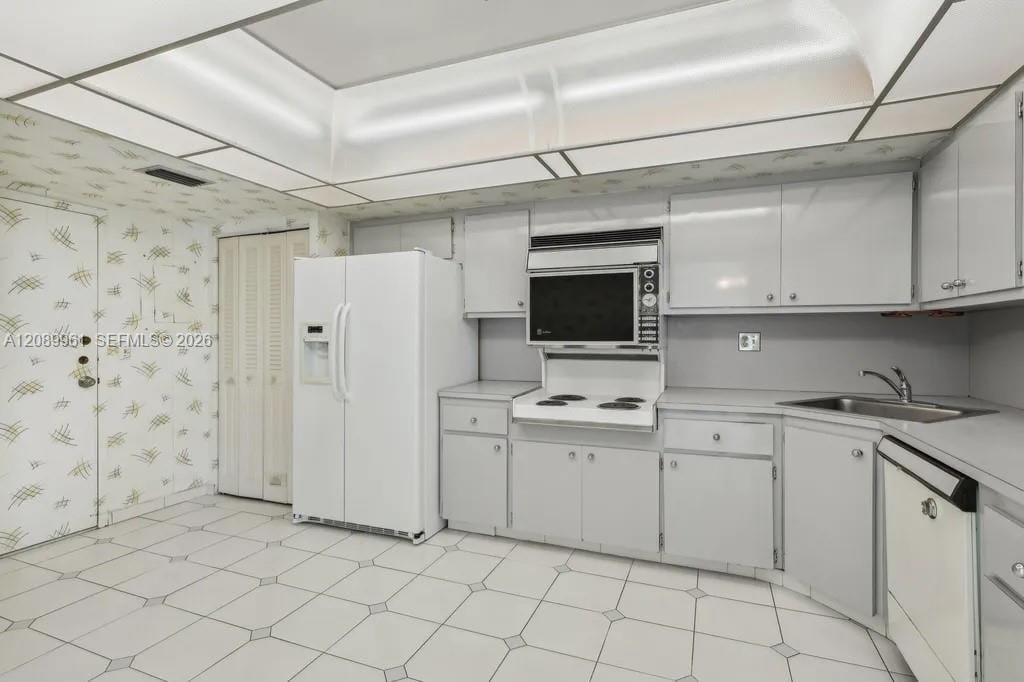2150 Sans Souci Boulevard C402, North Miami, FL 33181 photo 14