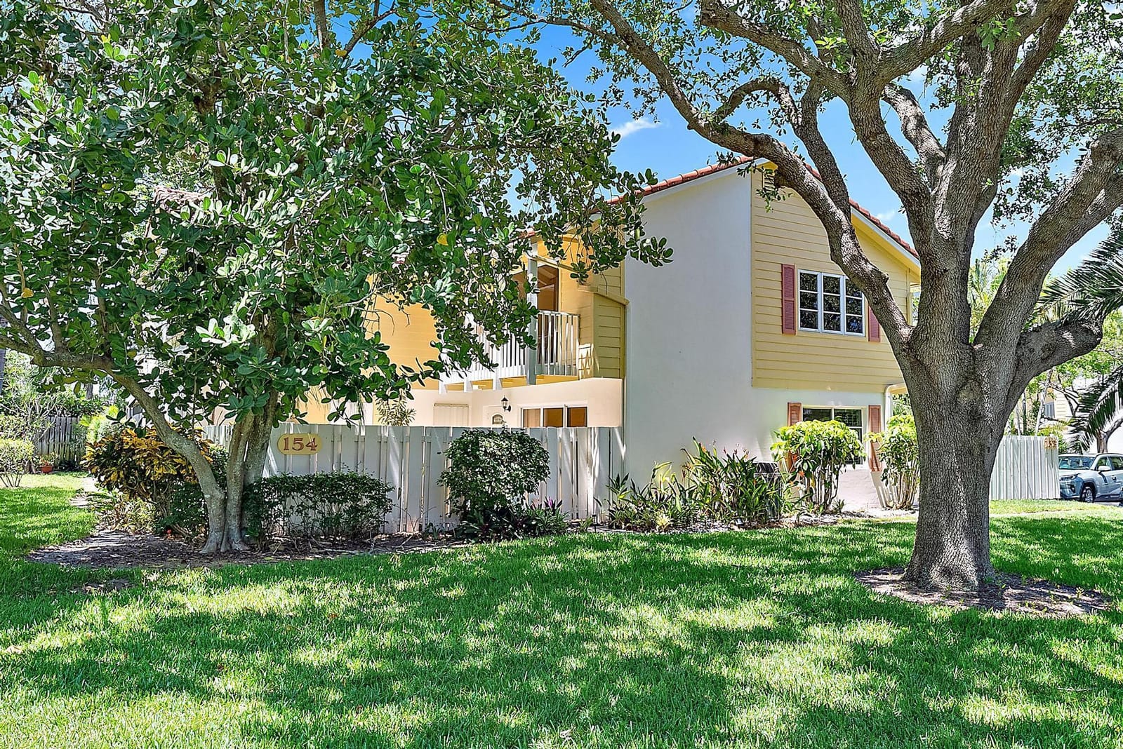 154 Seabreeze Circle, Jupiter, FL 33477 photo 2