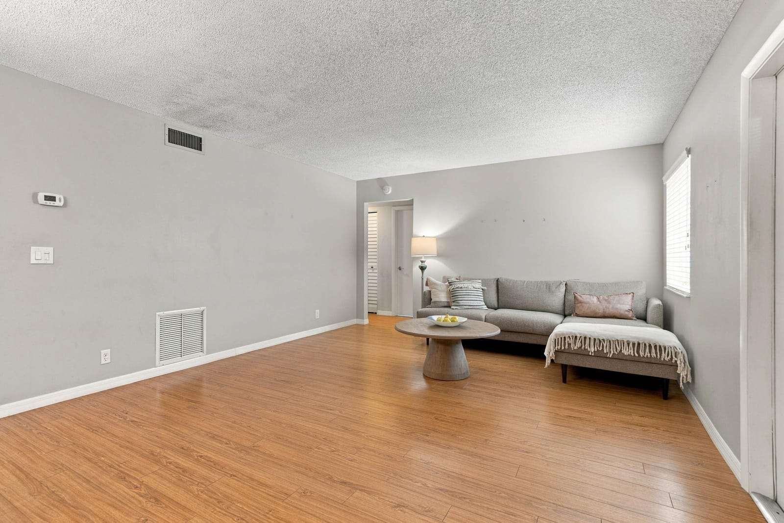 308 KNOTTY PINE Circle D-1, Greenacres, FL 33463 photo 5