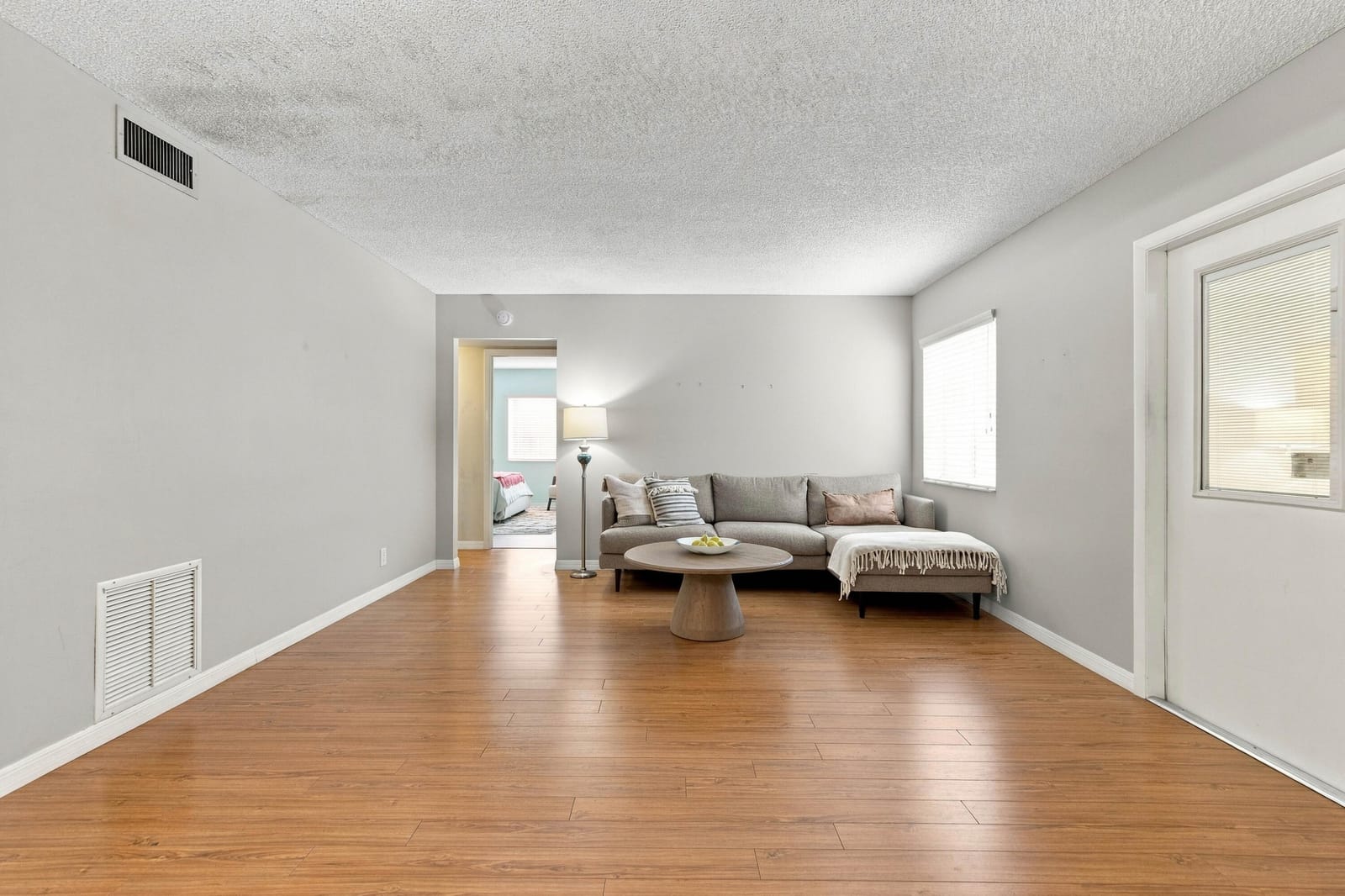 308 KNOTTY PINE Circle D-1, Greenacres, FL 33463 photo 6