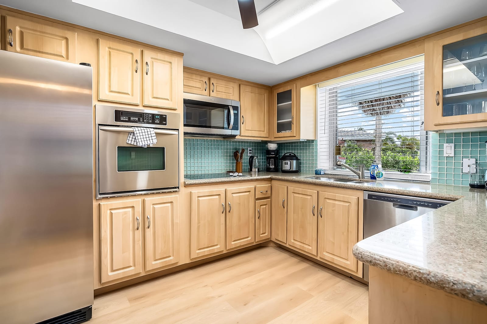 1250 SE 10TH Street, Deerfield Beach, FL 33441 photo 20