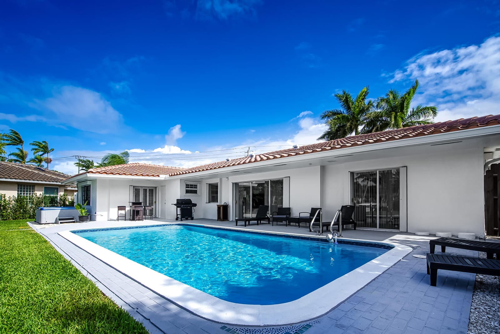 1250 SE 10TH Street, Deerfield Beach, FL 33441 photo 4