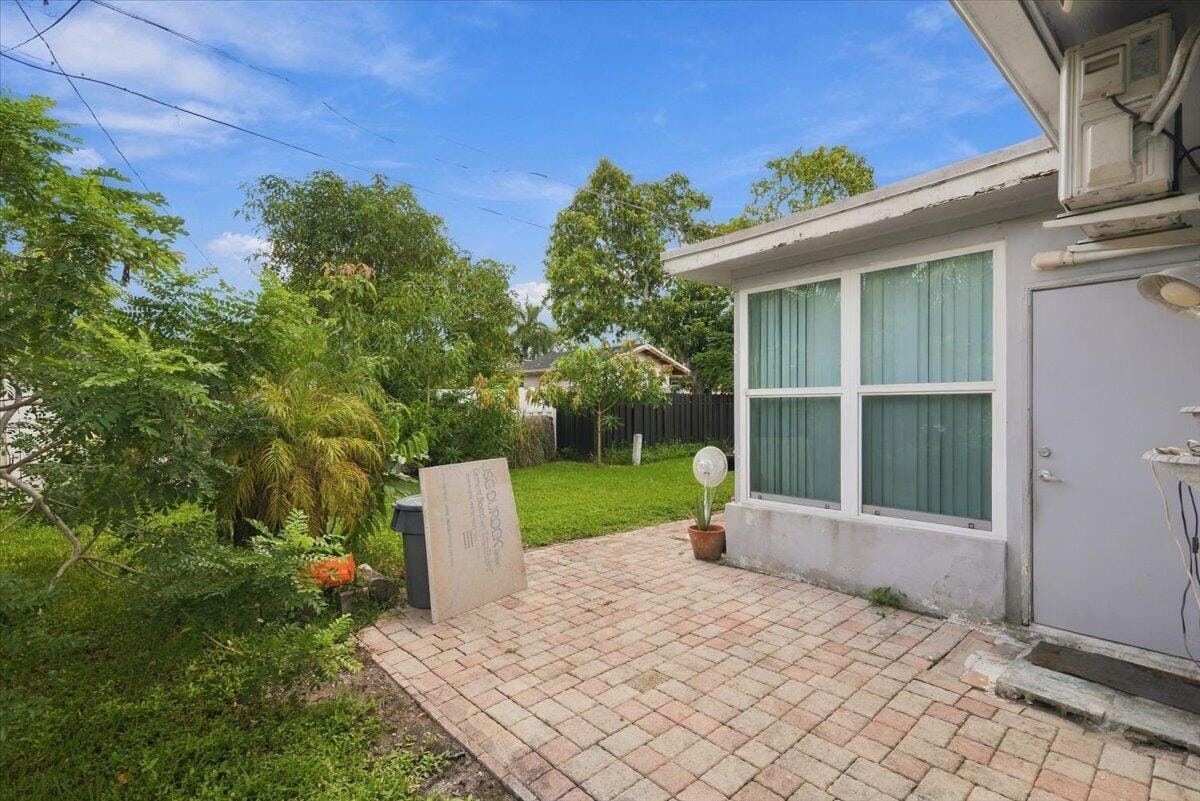 2294 NW 81ST Terrace, Sunrise, FL 33322 photo 14