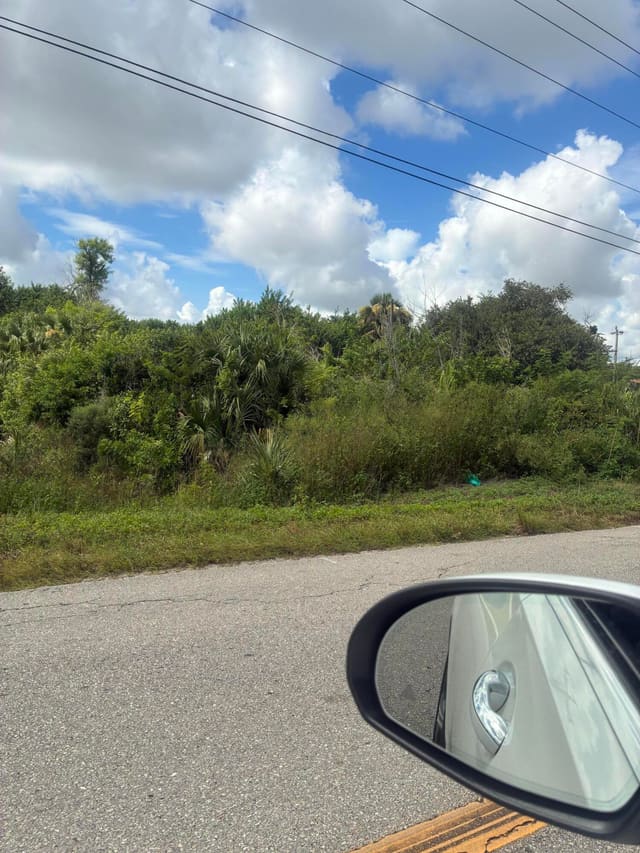 305 W 6th Street, Lee County, Lehigh Acres, FL