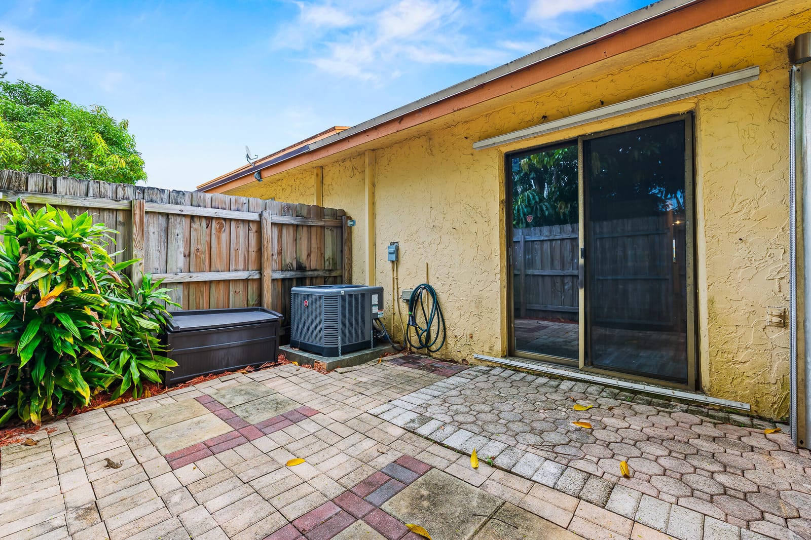 7739 Balboa Street 7739, Sunrise, FL 33351 photo 16