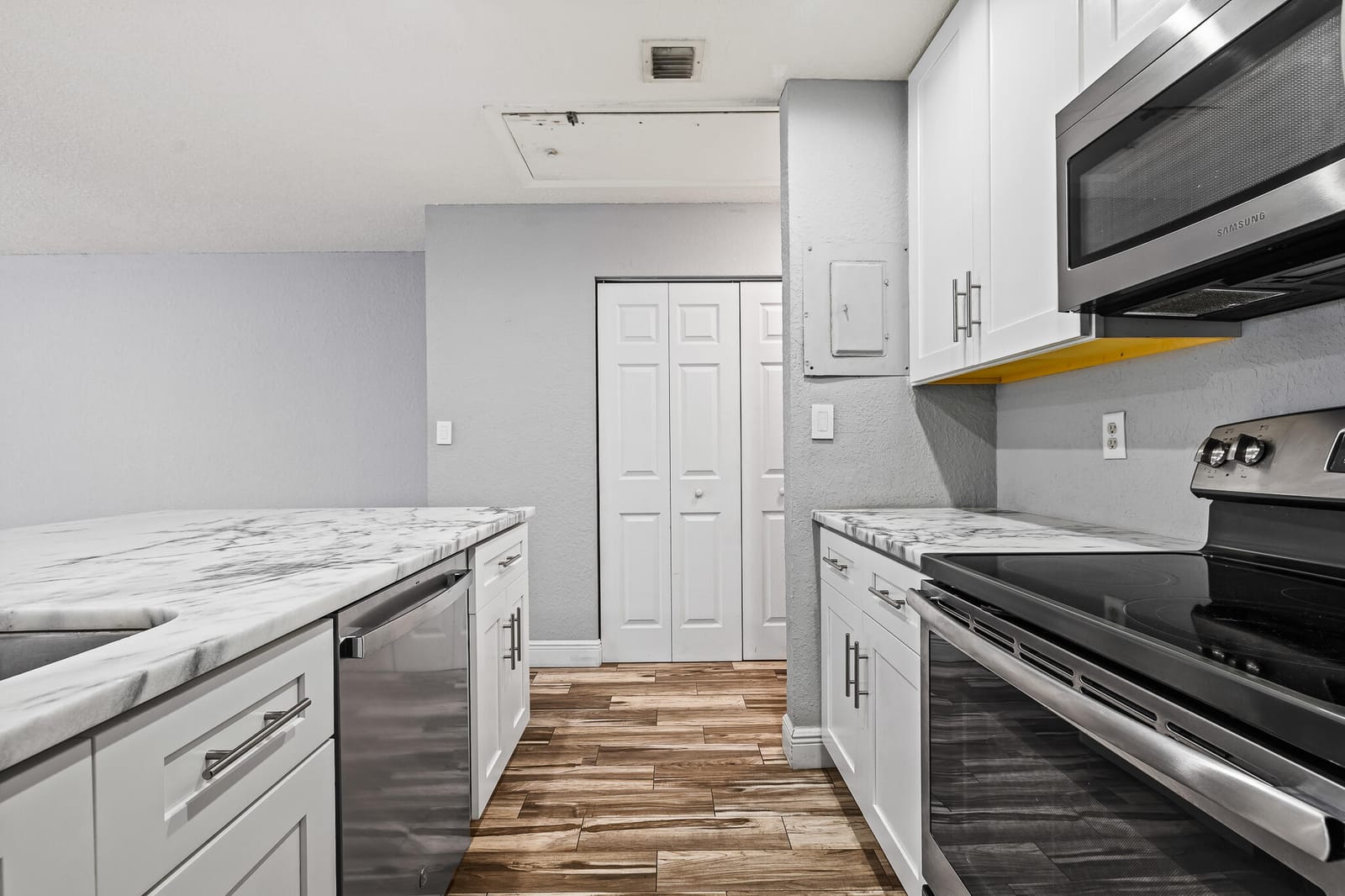 7739 Balboa Street 7739, Sunrise, FL 33351 photo 9