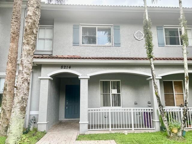 8214 SW 29th Street 104 — photo 2