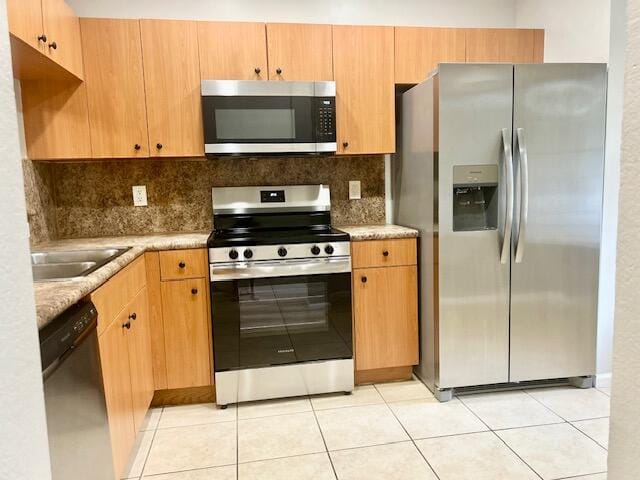 8214 SW 29th Street 104 — photo 11