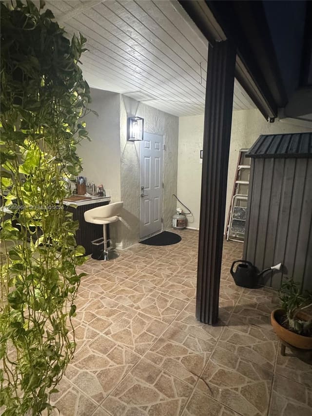 9819 NW 4th Terrace 9819, Miami, FL 33172