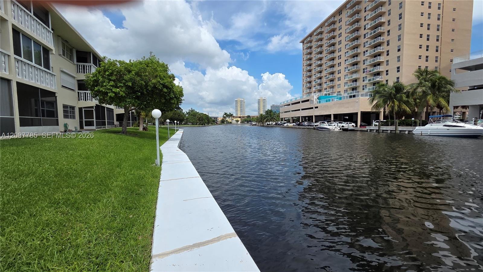 450 Paradise Isle Boulevard 109, Hallandale Beach, FL 33009 photo 30