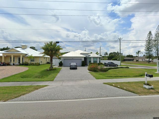 2902 SW Savona Boulevard, Port St. Lucie, FL 34953