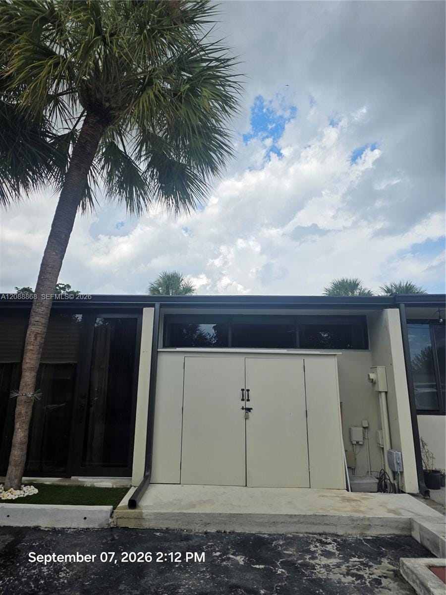 6446 E Miami Lakes Drive E — photo 8