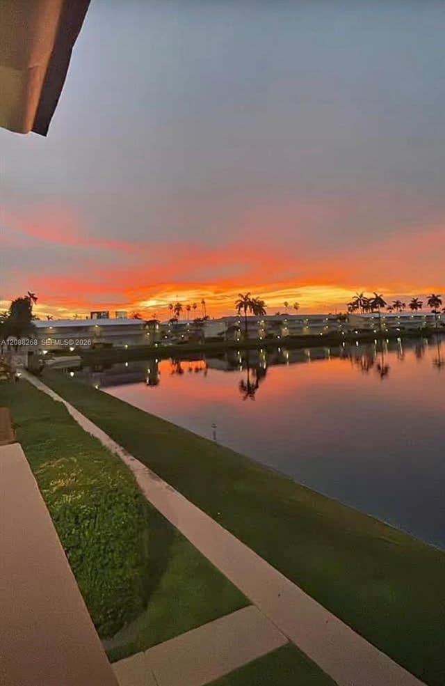 1030 SW 11 Street M20, Hallandale Beach, FL 33009