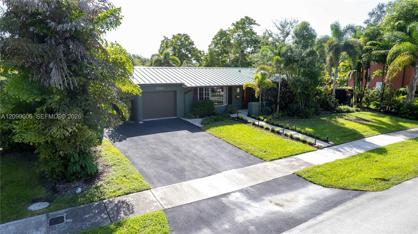 10241 SW 99th Avenue 0, Miami, FL 33176 photo 3