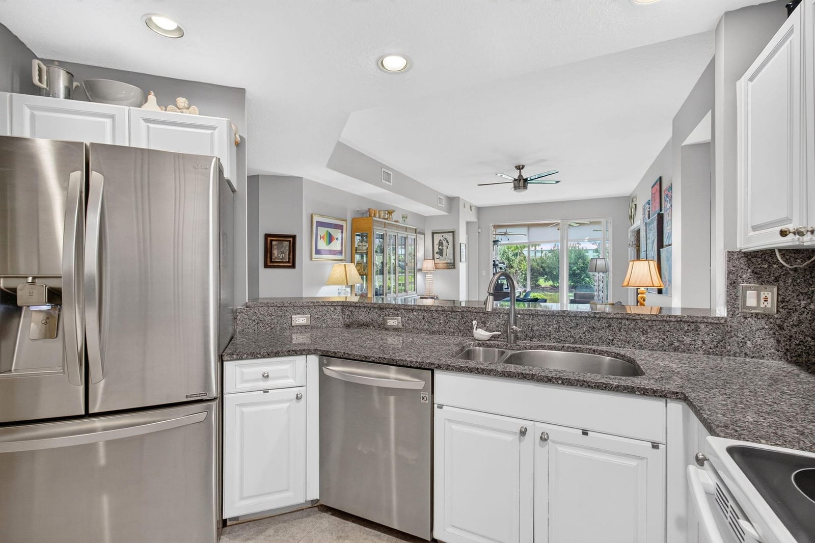 12418 Crystal Pointe Drive 102, Boynton Beach, FL 33437 photo 26