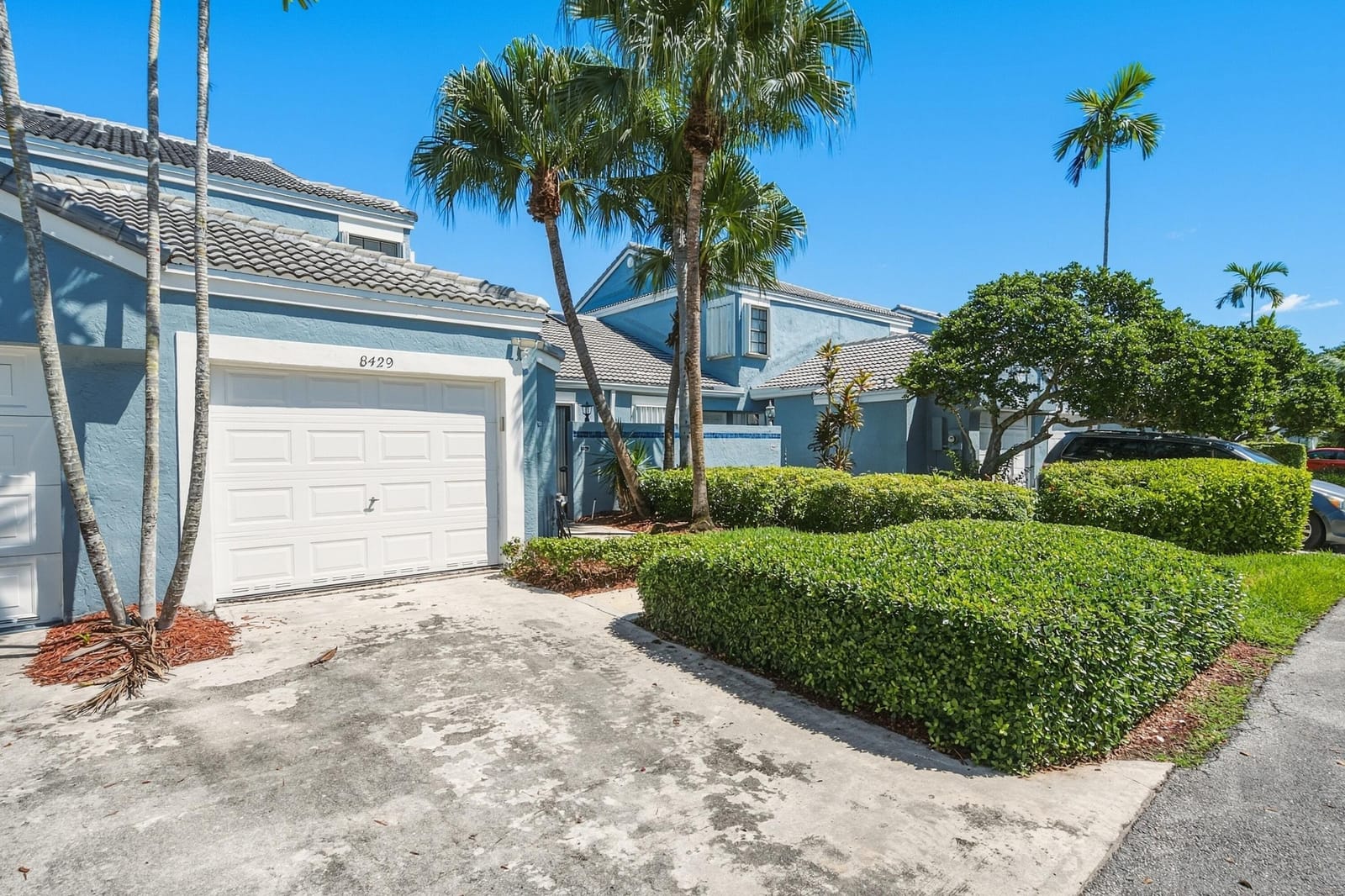 8429 WATERFORD Circle 0, Tamarac, FL 33321 photo 2