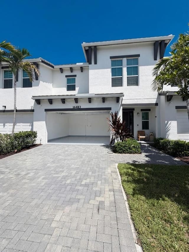 16483 Helix Court, Westlake, FL 33470