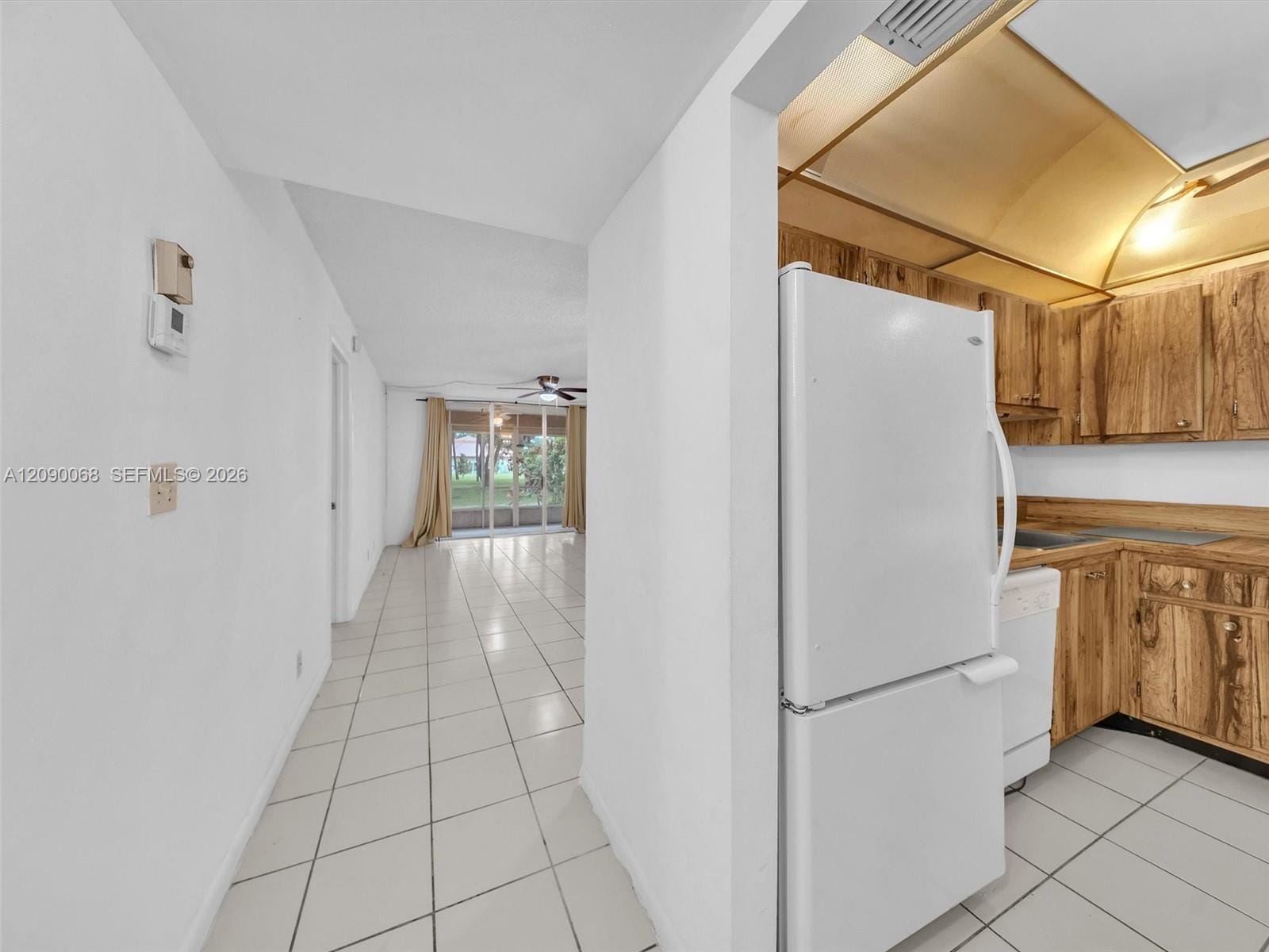3070 NW 48th Terrace 111, Lauderdale Lakes, FL 33313 photo 3