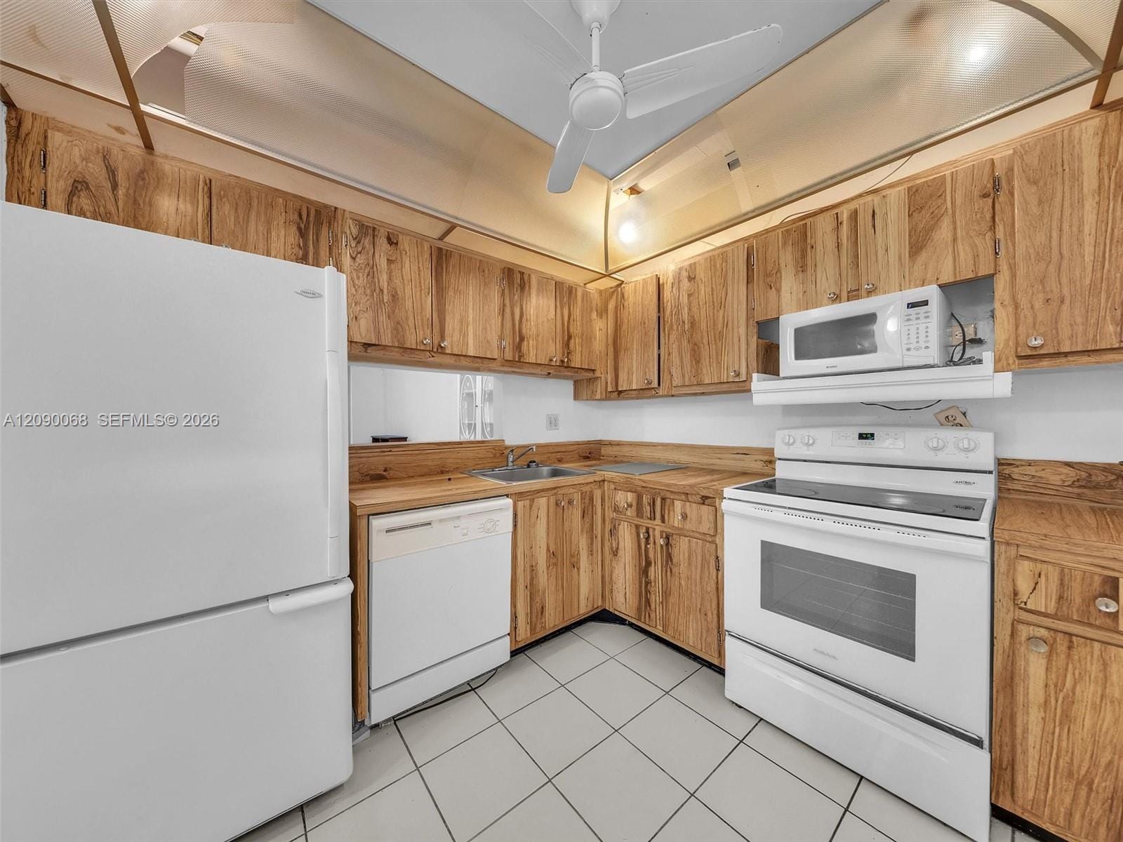 3070 NW 48th Terrace 111, Lauderdale Lakes, FL 33313 photo 5
