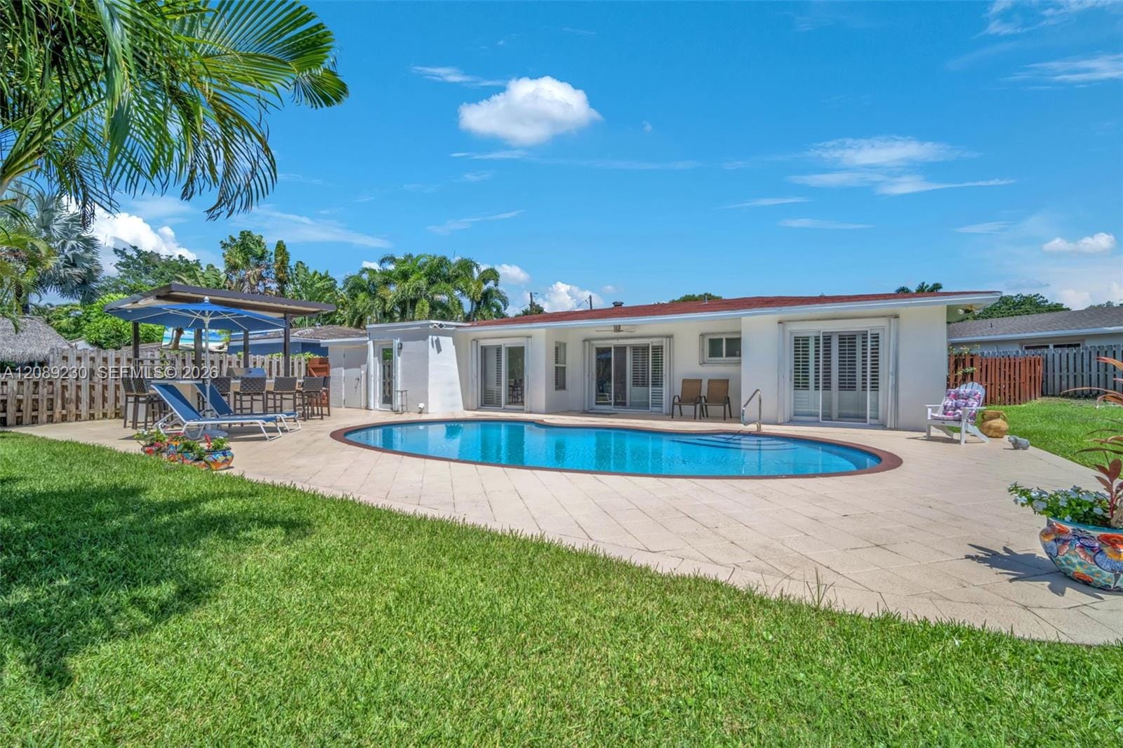 108 NE 30th Street, Wilton Manors, FL 33334 photo 2