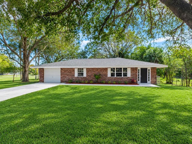 2312 N 42ND Street, Fort Pierce, FL 34946