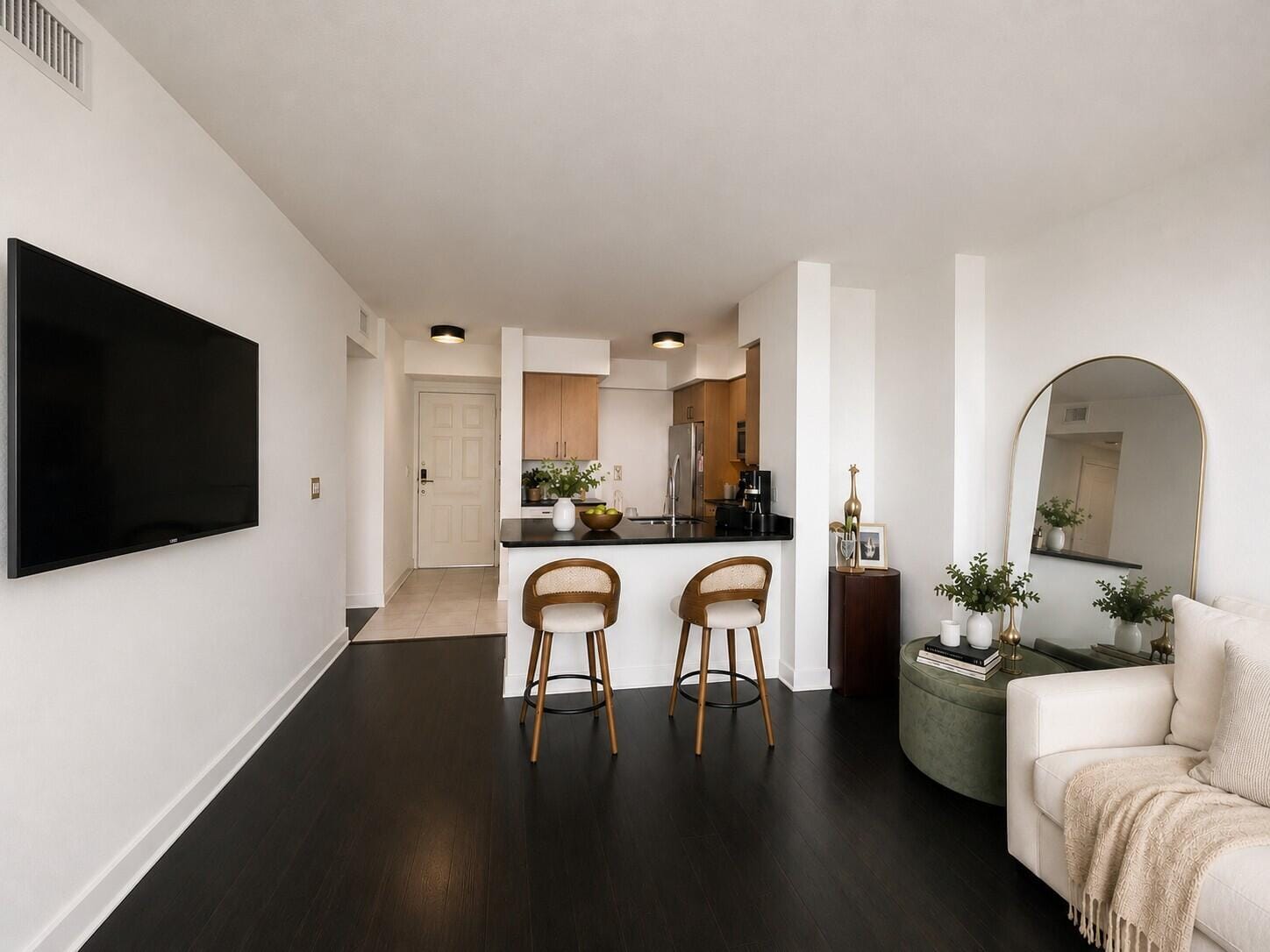 1830 RADIUS Drive 822 — photo 3