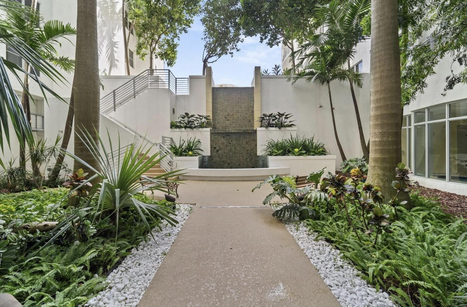 1830 RADIUS Drive 822, Hollywood, FL 33020 photo 21