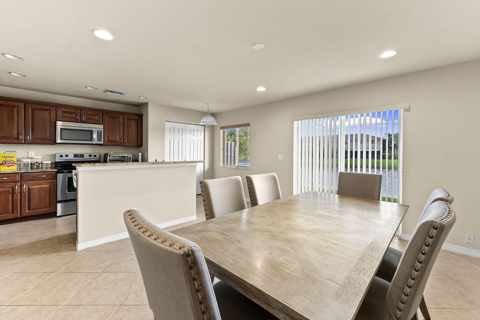 2631 SW MARSHFIELD Court — photo 11