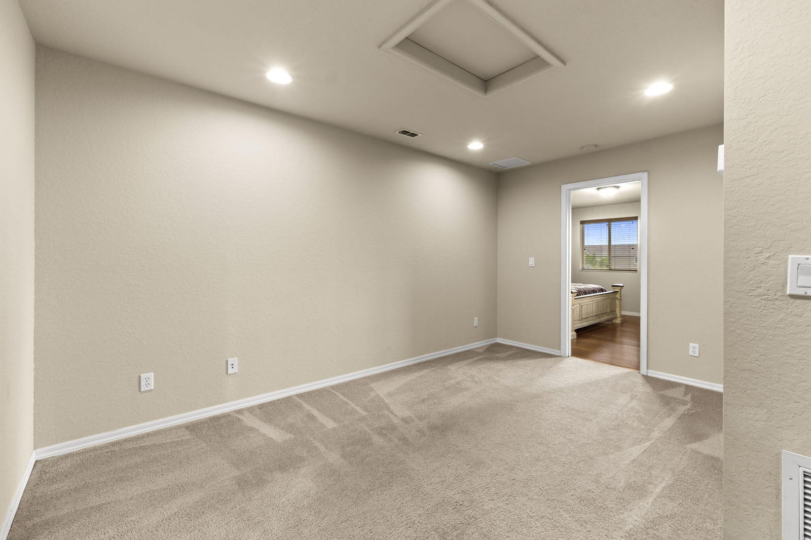 2631 SW MARSHFIELD Court, Port St. Lucie, FL 34953 photo 14