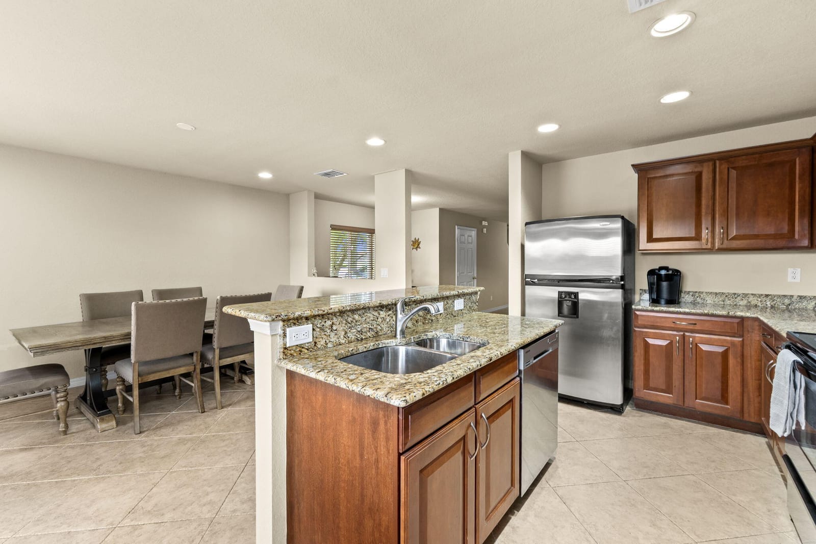 2631 SW MARSHFIELD Court — photo 10