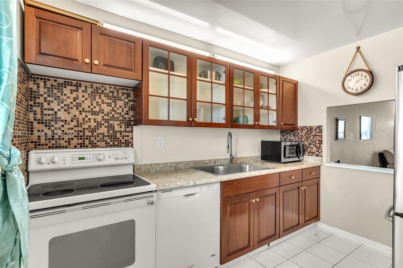 1700 NE 191st Street 508 — photo 9