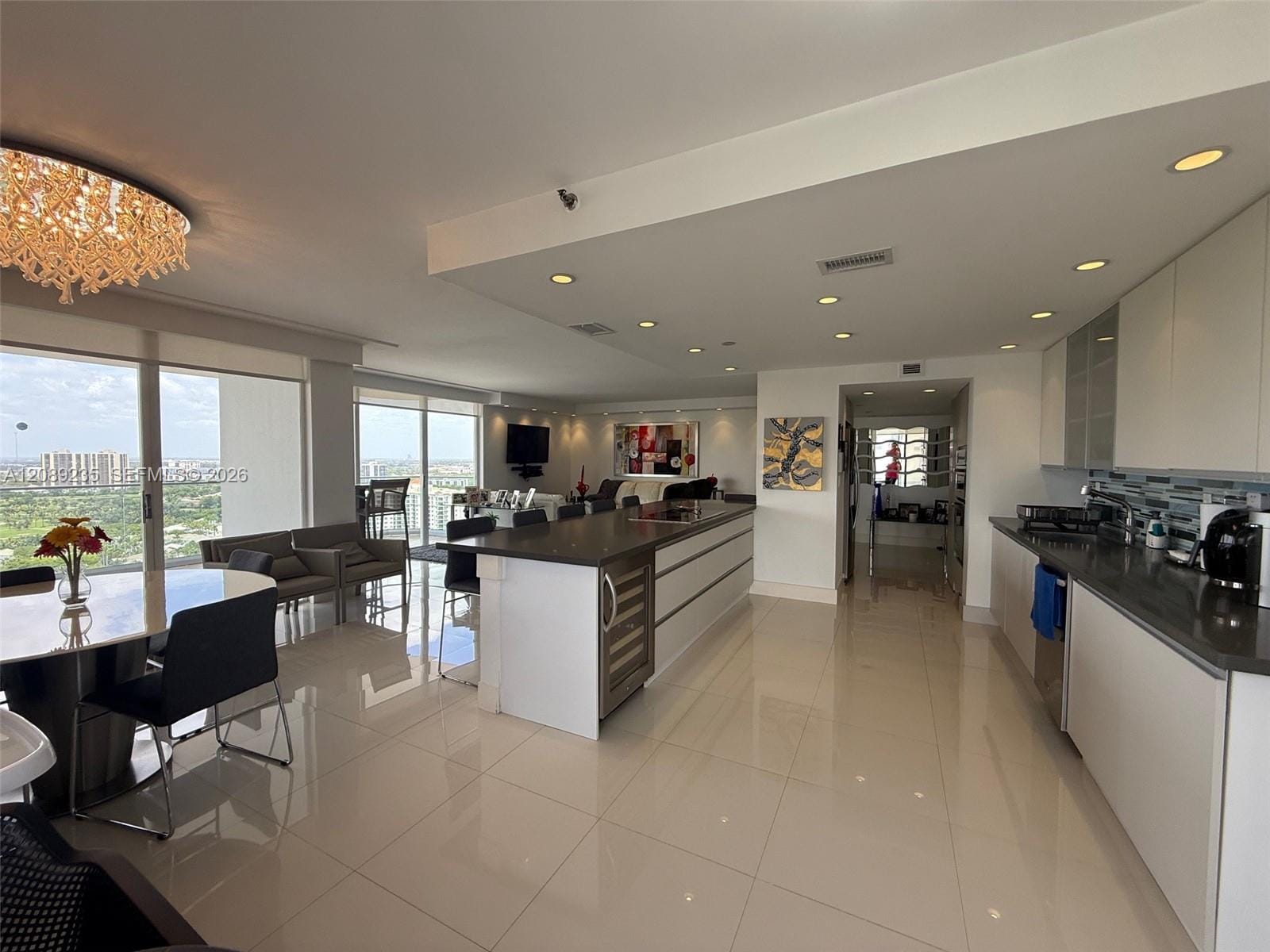 19707 Turnberry Way 27D, Aventura, FL 33180 photo 4
