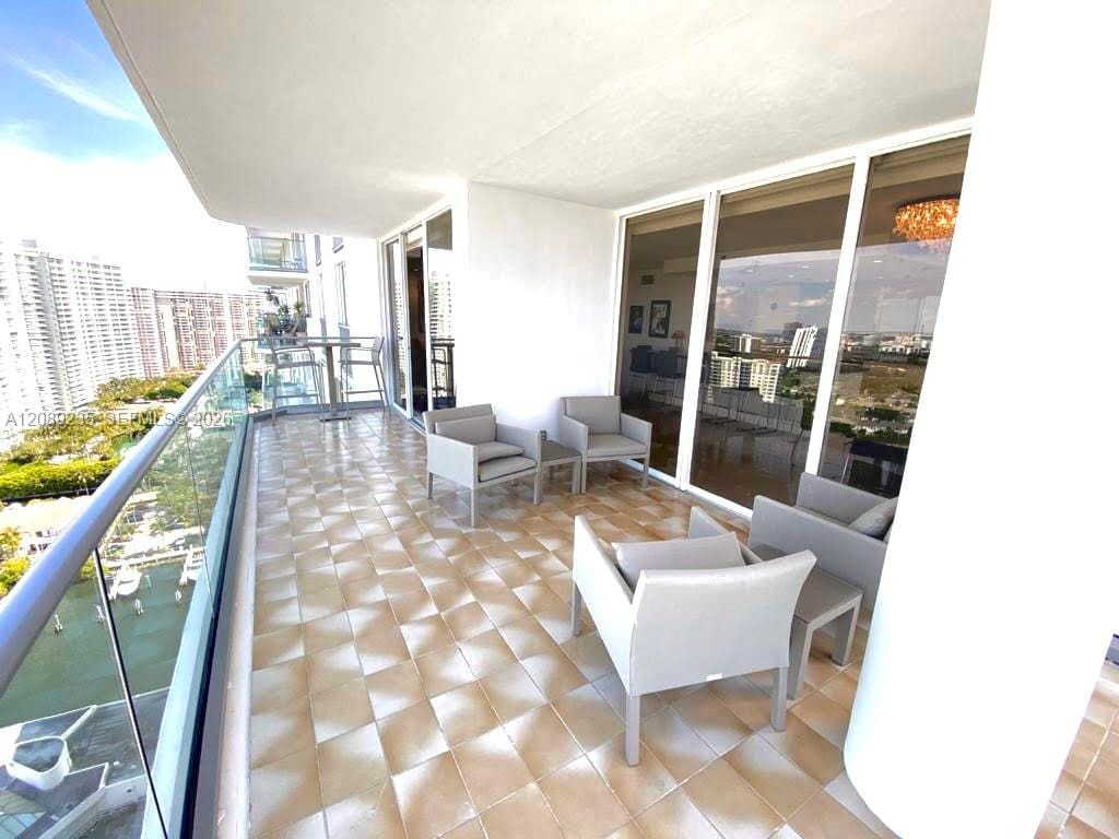 19707 Turnberry Way 27D, Aventura, FL 33180 photo 8
