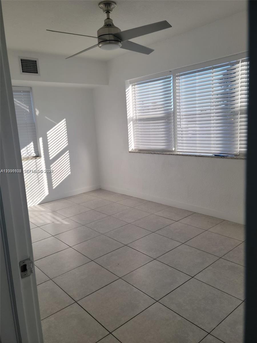 5655 Johnson Street 2 — photo 3