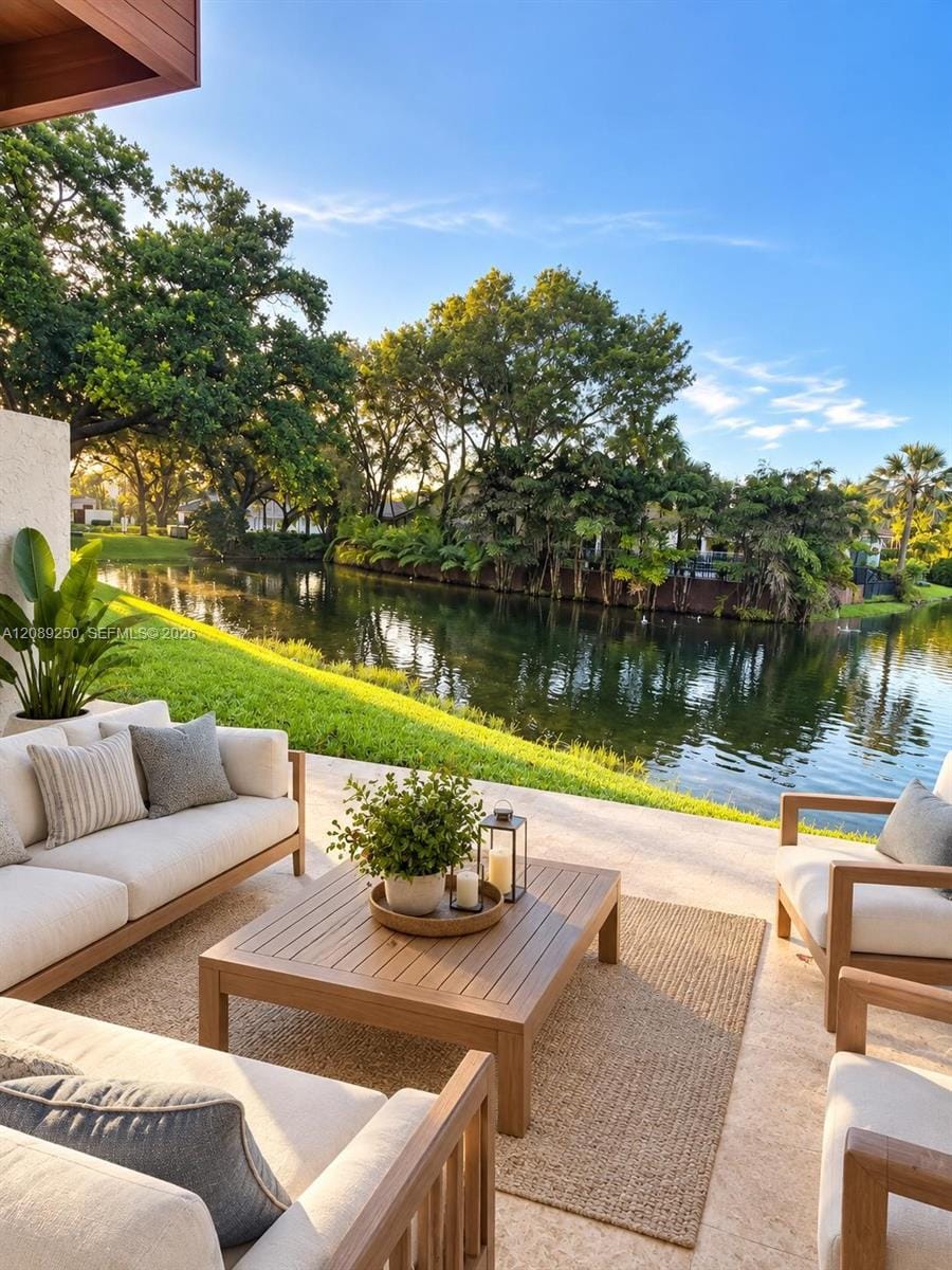 3010 Lakewood Lane 319, Hollywood, FL 33021 photo 4