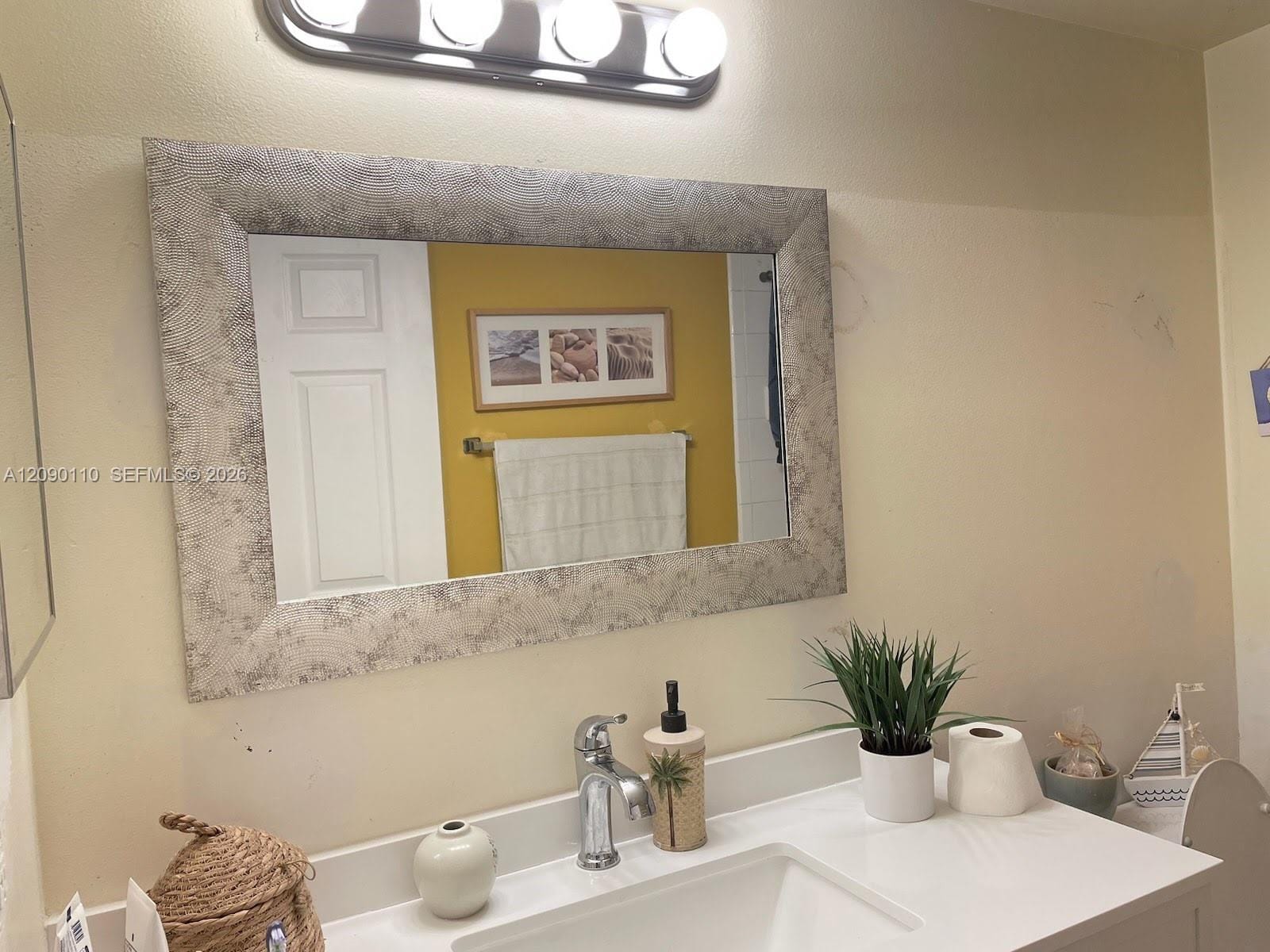 655 SW 111th Way 104, Pembroke Pines, FL 33025 photo 3