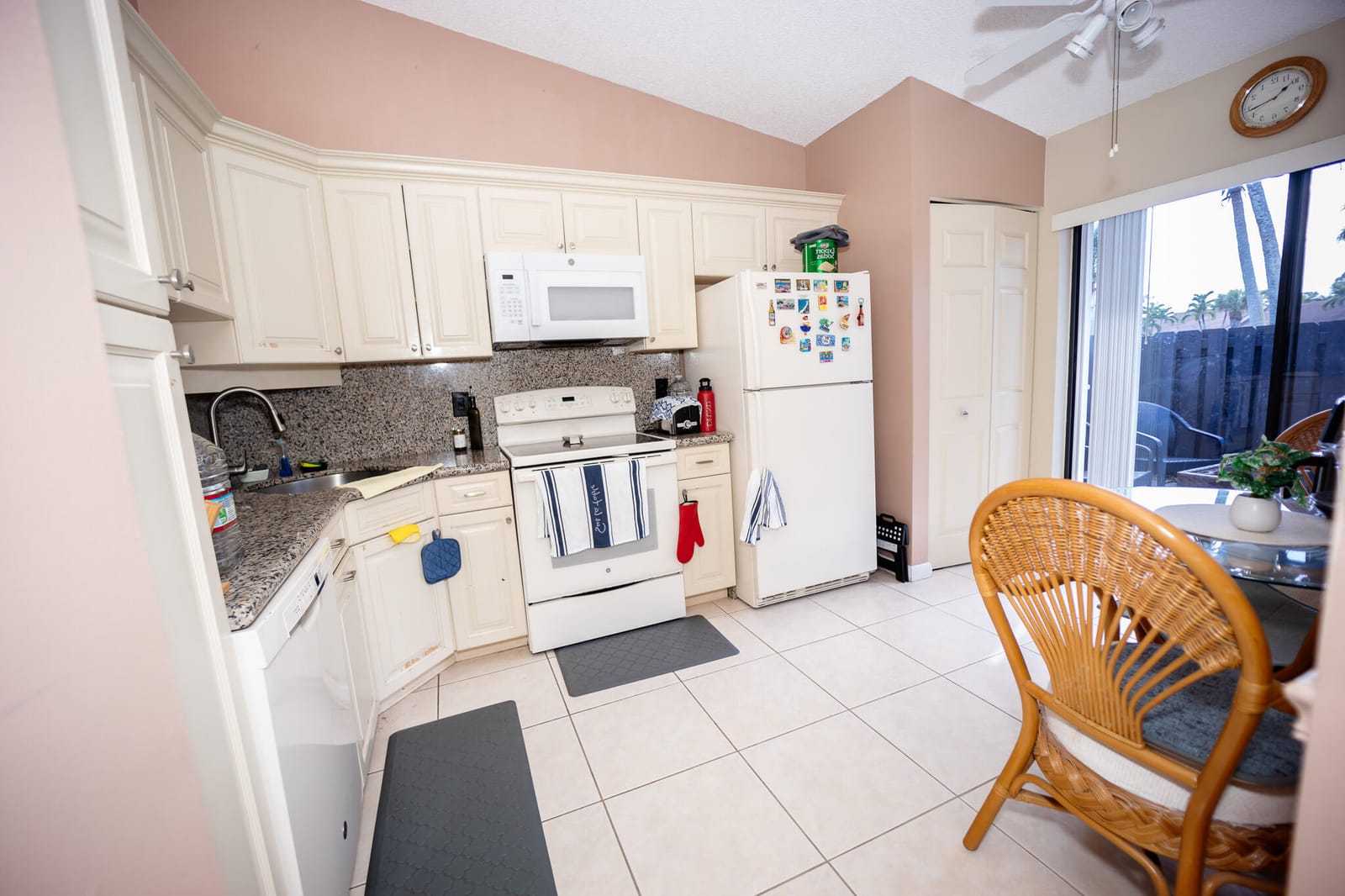 727 Sunny Pine Way F — photo 10