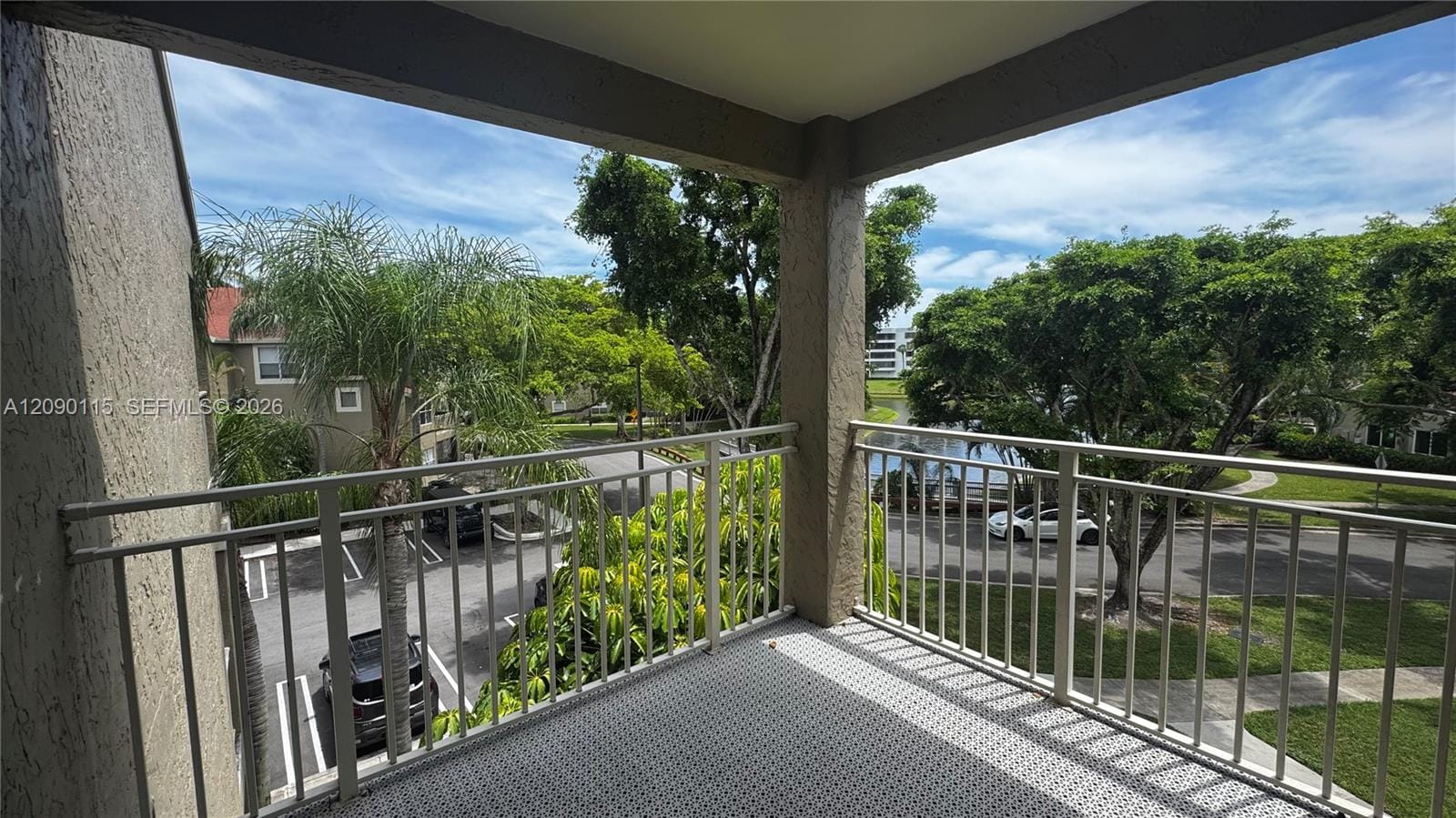 1760 Palm Cove Boulevard 5-305 — photo 1