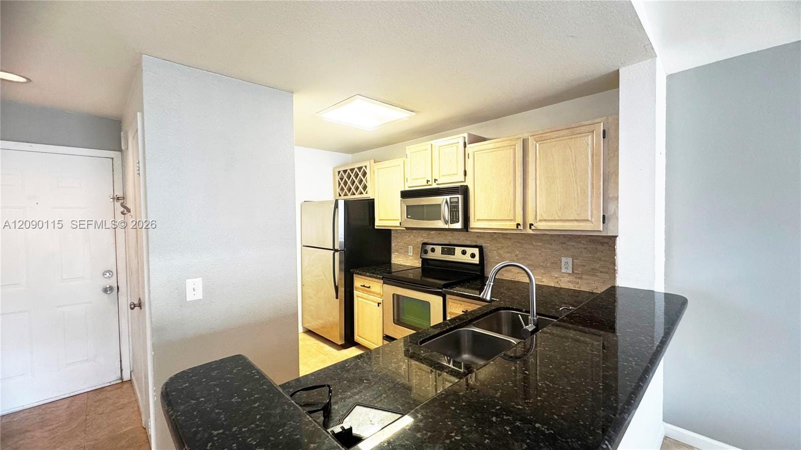 1760 Palm Cove Boulevard 5-305 — photo 3
