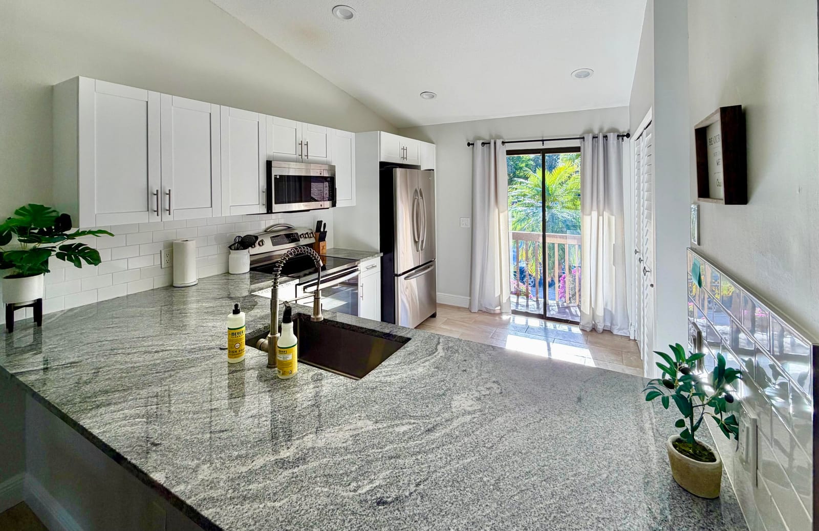 13135 Chadwick Court 8, Wellington, FL 33414 photo 3