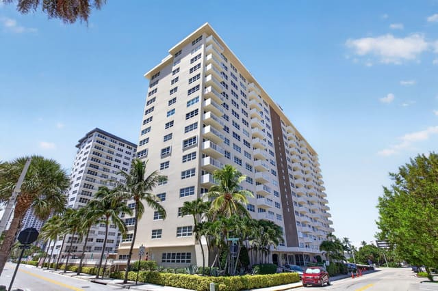 133 N Pompano Beach Boulevard Apt. Ph-5, Pompano Beach, FL 33062