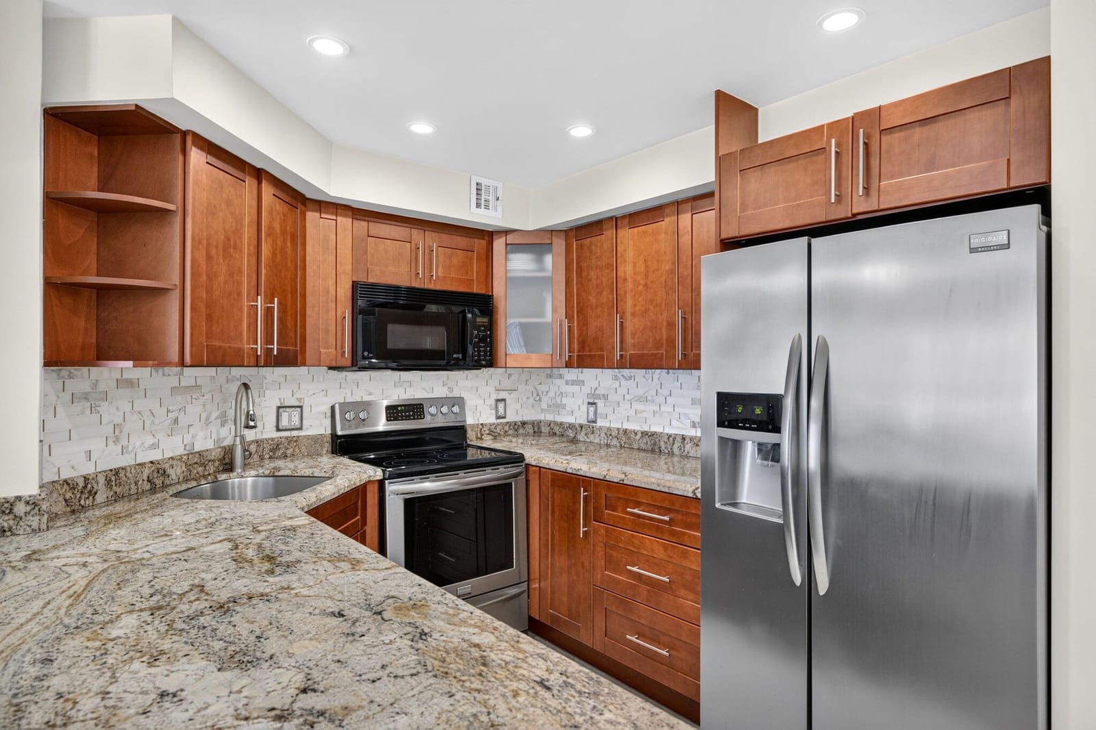 133 N Pompano Beach Boulevard Apt. Ph-5, Pompano Beach, FL 33062 photo 7