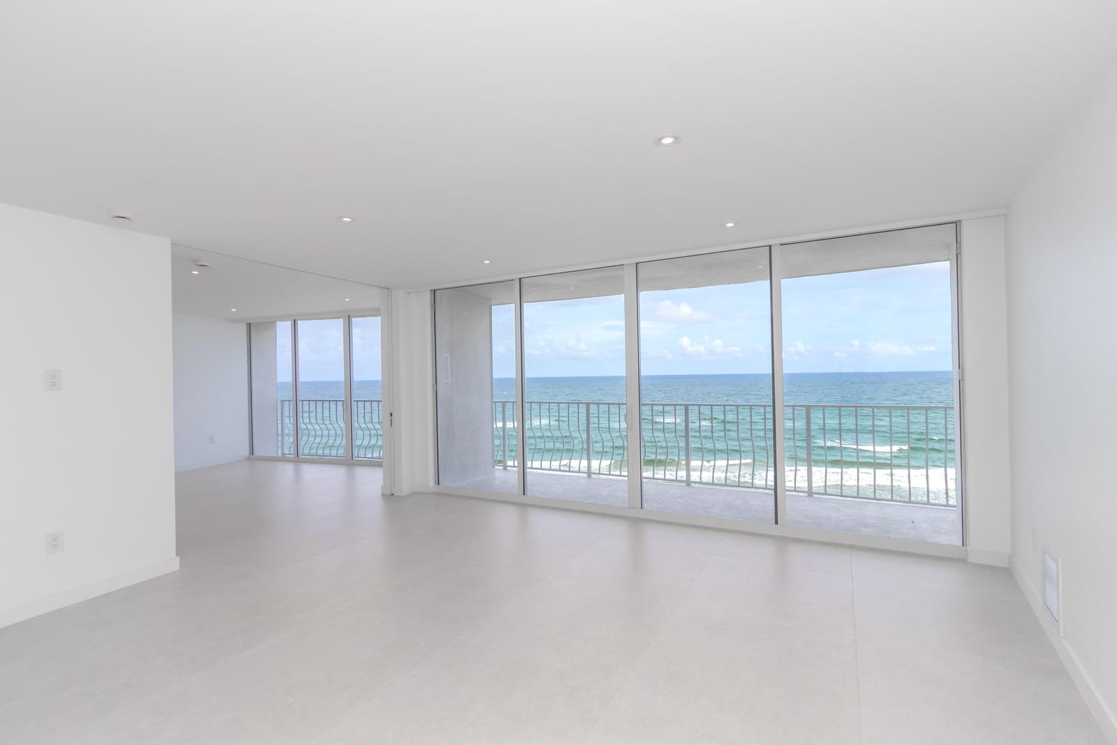 2774 S Ocean Boulevard 802 — photo 2
