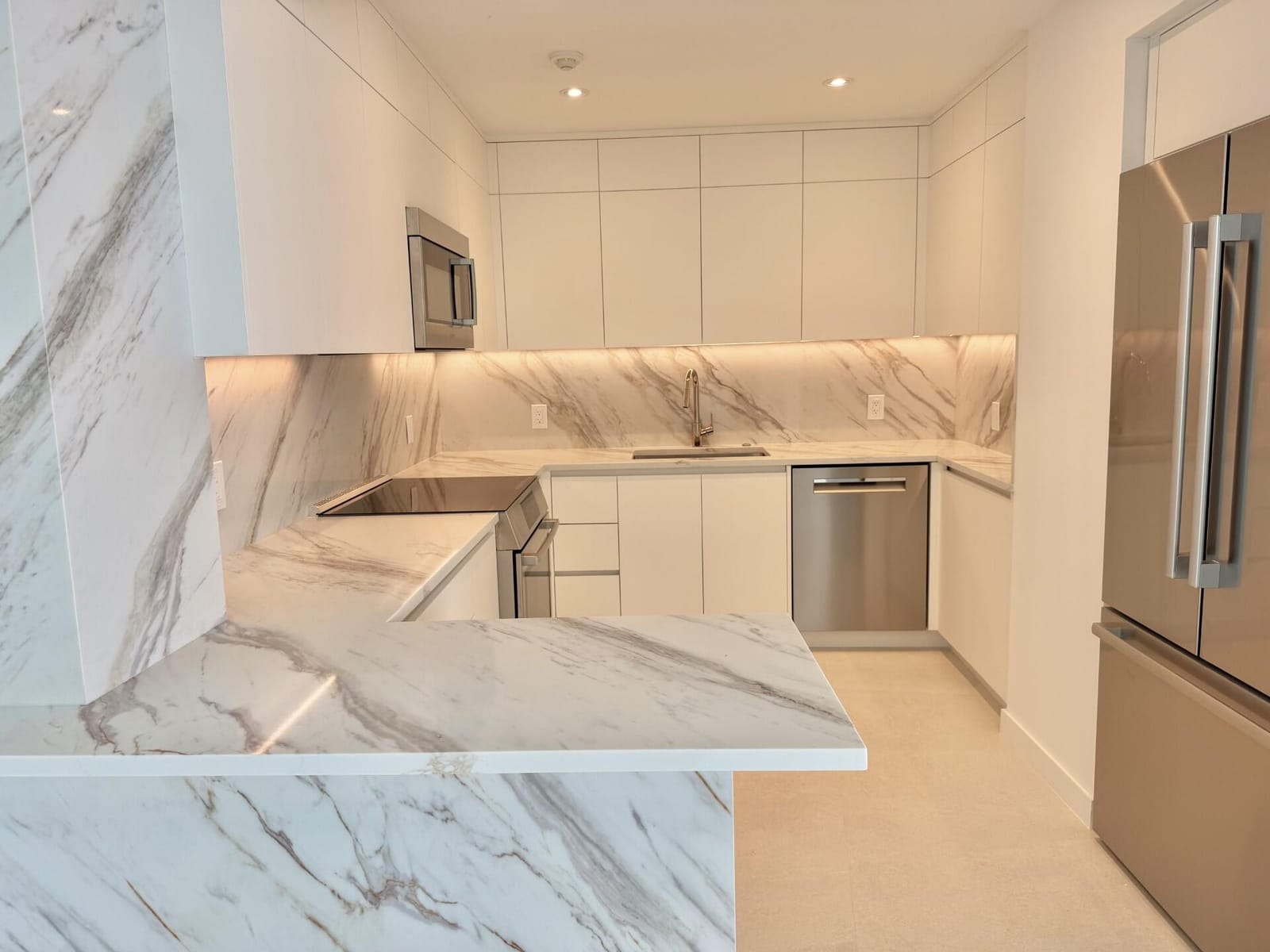 2774 S Ocean Boulevard 802 — photo 3